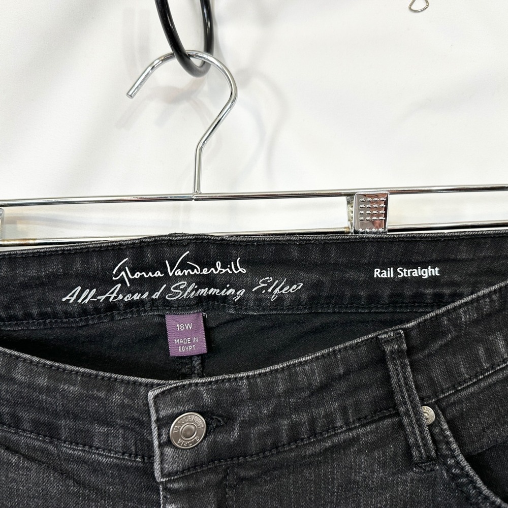 Gloria Vanderbilt Plus Size 18 Capri Jeans Black Rail Straight Denim Cropped 293 - Picture 5 of 6